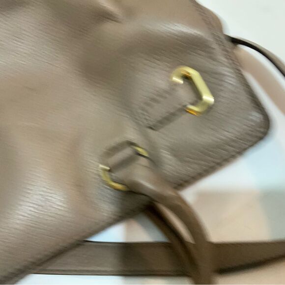 Authentic Michael Kors Hamilton Satchel Beautiful taupe "Dark Dune"color soft - Picture 14 of 16